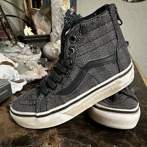 Vans high-top herringbone in toddler/kids size 11